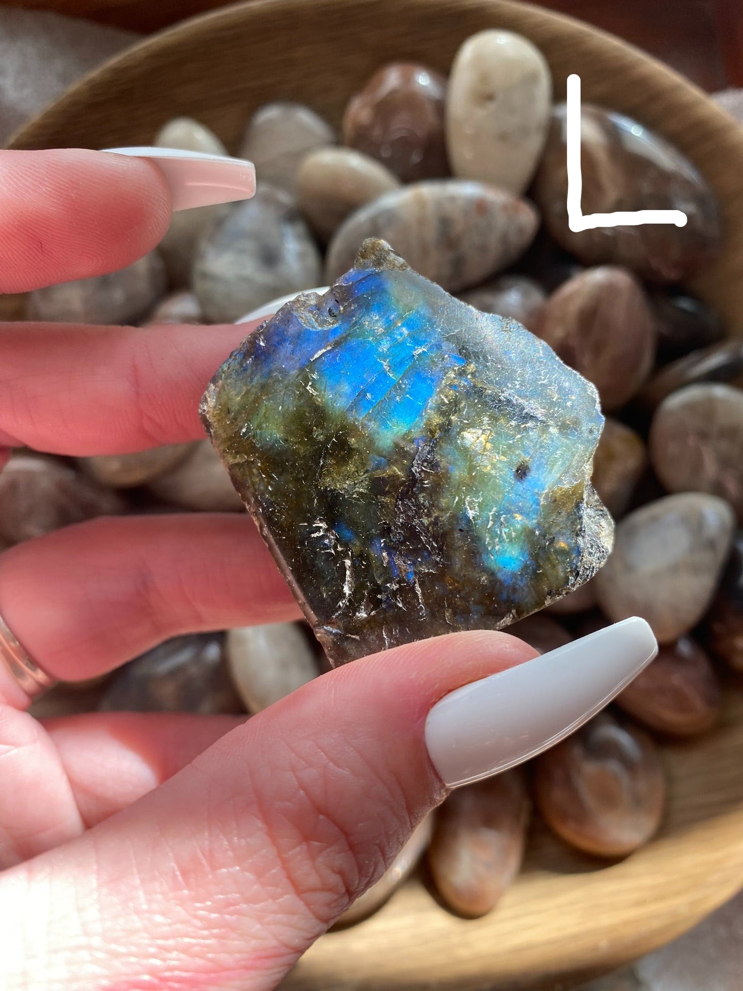 labradorite with blue and orange flash