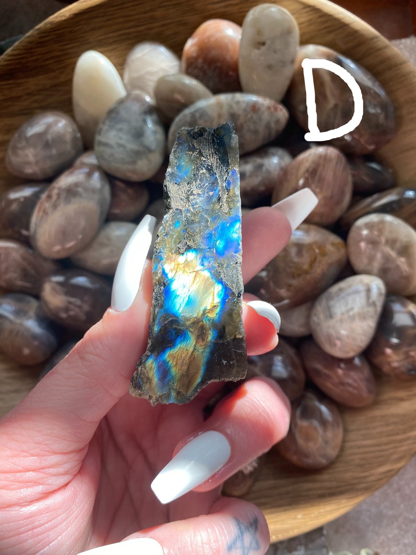 labradorite with bright blue and orange flash